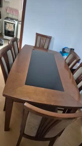 Mesa de jantar madeira maciça