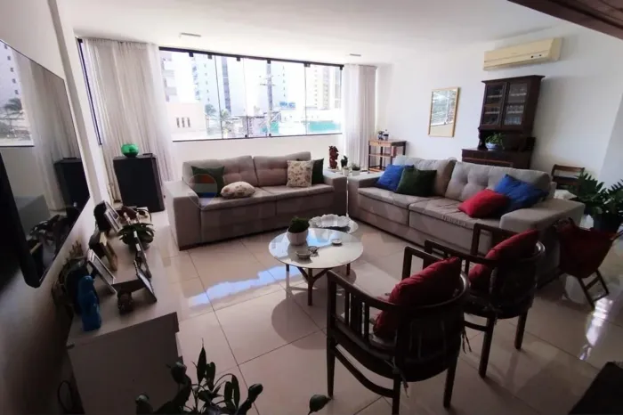 Apartamento Espaçoso em Piedade, Jaboatão!