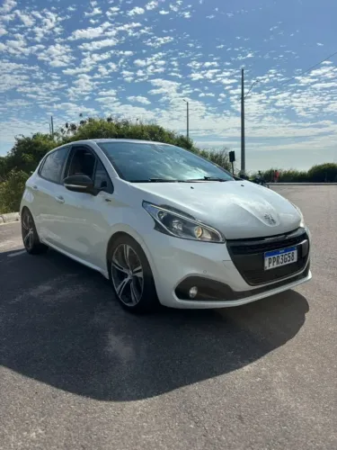 Peugeot 208 GT 1.6 THP Flex 16V 5P Mec. 2017