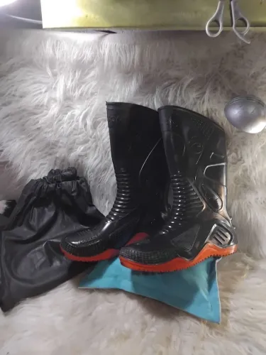 Bota motoqueiro de chuva + calça 