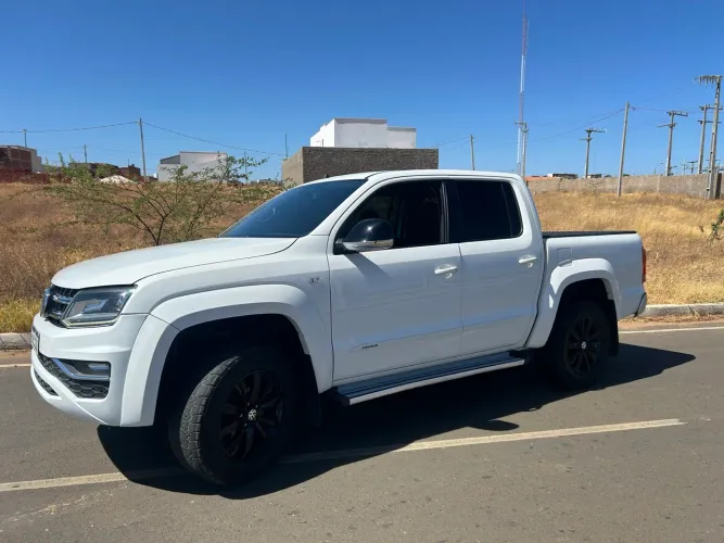 Volkswagen Amarok High.cd 2.0 16V TDI 4X4 Dies. AUT 2013