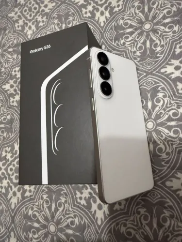 S26 COM 12GB DE RAM E 256GB MEM. Com NF e garantia