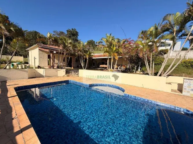 Casa com 2 dormitórios à venda, 200 m² por R$ 810.000,00 - Jardim Colina do Sol - Bom Jesu