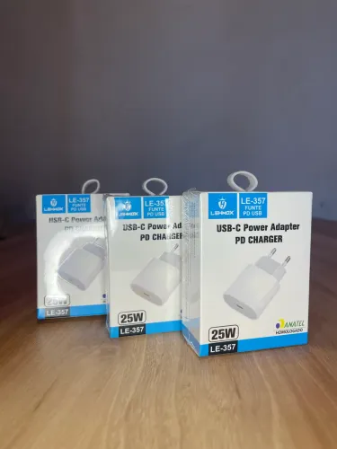 FONTE CARREGADOR USB-C para iPhone - NOVA E LACRADA
