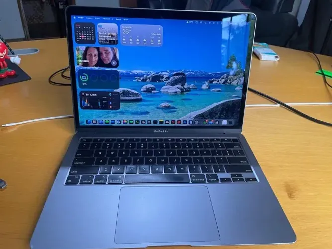 MacBook Air M1 13? 8GB 256GB com caixa ? Bateria 88%