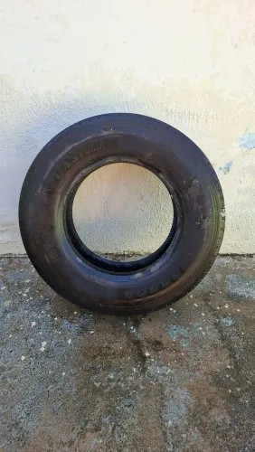 Pneu 235/75 R17.5 - Caminhão 3/4