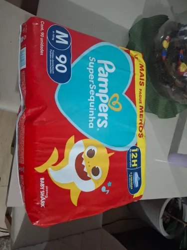 Fraldas pacote fechado (metade do preço)