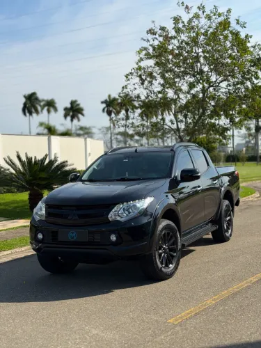 Mitsubishi L200 Triton Sport HPE-S 2.4 CD Dies. AUT 2020