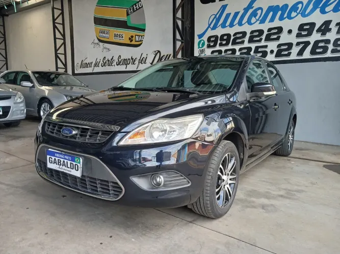 Ford Focus Ghia Sed. 2.0 16v/ 2.0 16V Flex 4P 2009