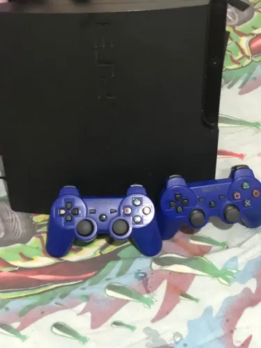 Ps3 desbloqueado com 2 controles e +12 jogos