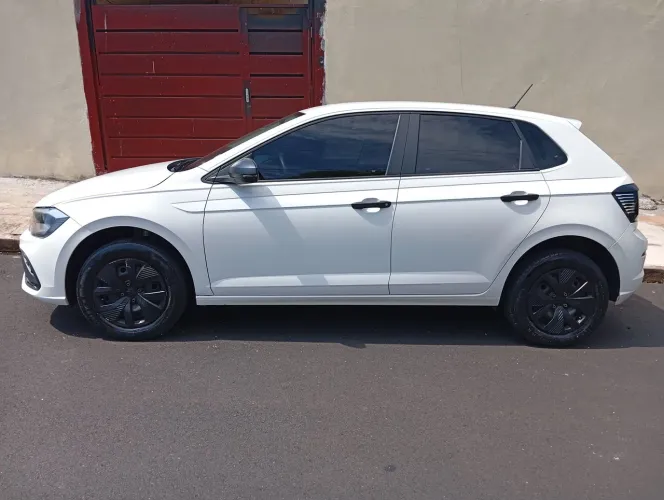 Volkswagen Polo Track 1.0 Flex 12V 5P 2024