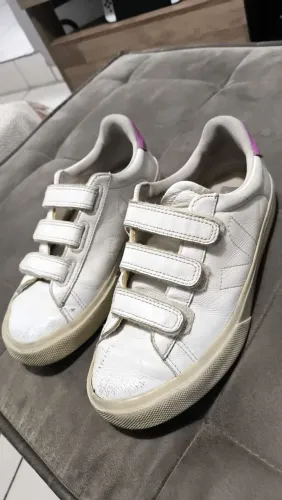 Tenis Vert Branco e Rosa N° 37