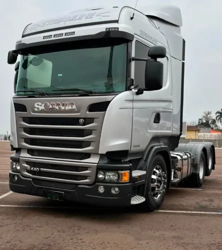 Scania R440 2017 6x2 Streamiline