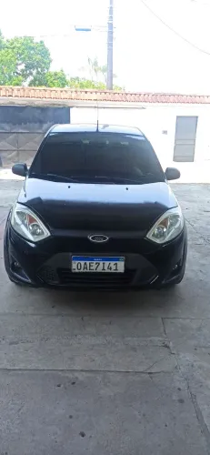 Ford Fiesta Sedan SE 1.6 8V Flex 4P 2014