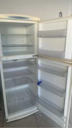Geladeira duplex de 470 litros