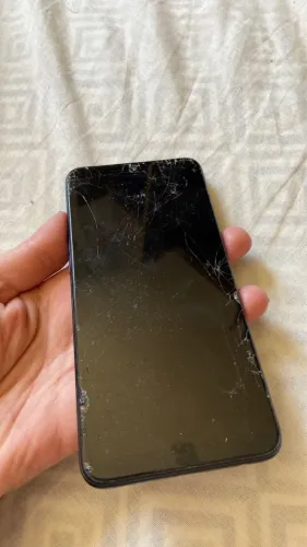 Samsung A10 - Tela trincada - Funcionando
