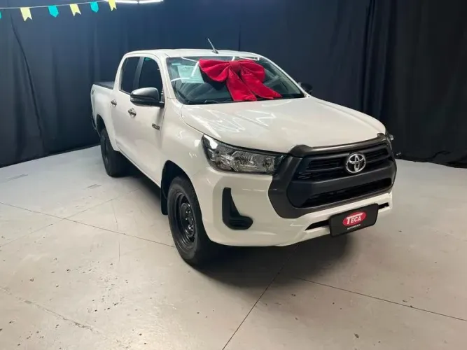 Toyota Hilux 4X2 2.4 Diesel 2024
