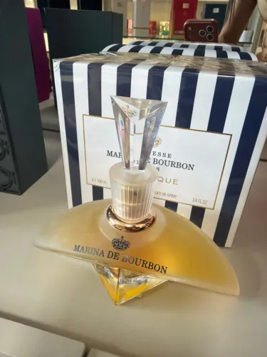 Perfume importado feminino