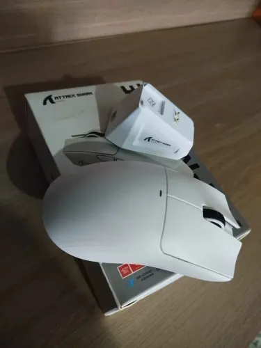 Mouse X11 shark attack white 