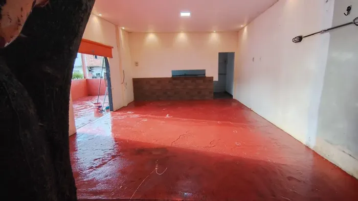 Alugo ponto comercial no Japiim 2