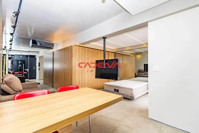 Studio com 1 quarto e 1 vaga à venda no Cabral