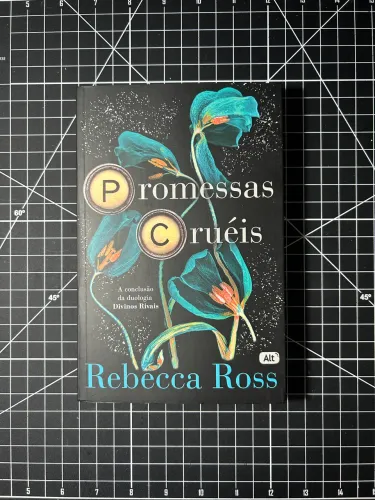 Livro Promessas Cruéis - Rebecca Ross - Capa mole com pintura trilateral