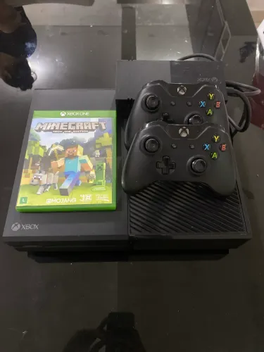 Xbox One em Ótimo Estado - Pronto para Jogar! | Controle + Jogos