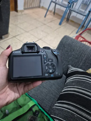 Câmera Canon T6