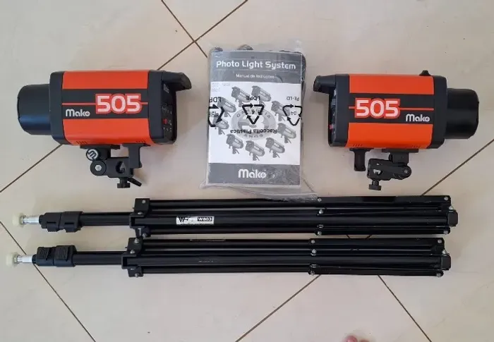 2 Flashes Mako 505 (127v)