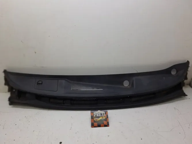 Grade Churrasqueira Nissan Livina 2011 / 2012 N66862az60a