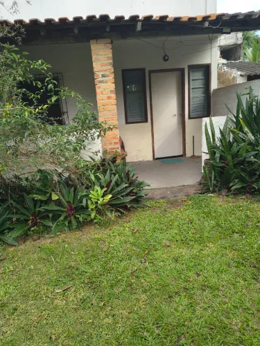 Casa mobiliada Araruama