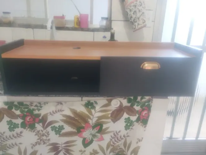 Vende se rack * zap