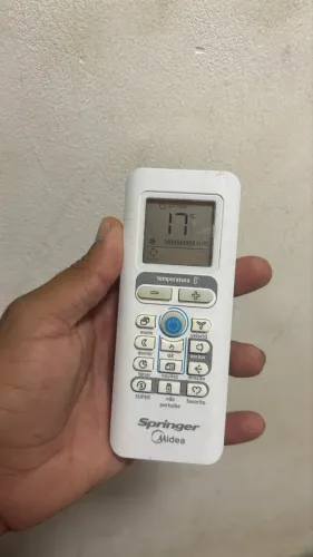 Controle de ar-condicionado midea