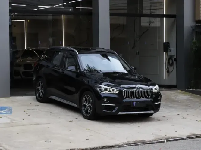 BMW X1 Sdrive 20I X-line 2.0 TB Active Flex 2019