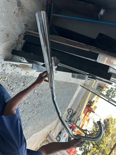 Vendo escapamento estralado com dois abafadores zero 