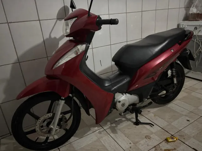 Vendo moto 