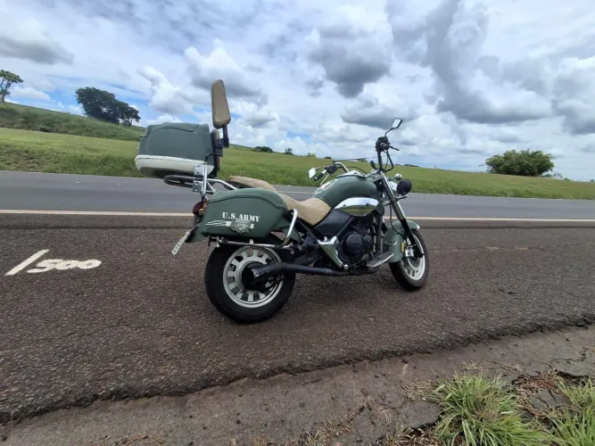 Moto Amazonas 