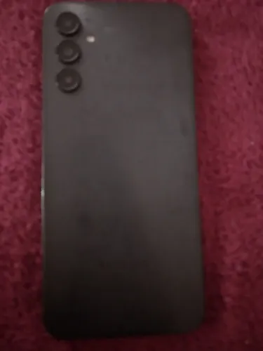 Verdo celular A14 mais tá tricado ah tela mesmo assim fociona normal 