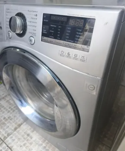 LAVA E SECA 8.5KG INOX INVERTER