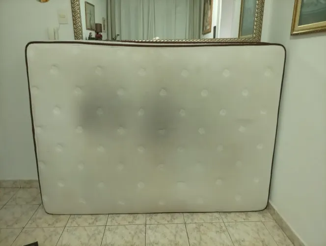 Colchão de casal padrão