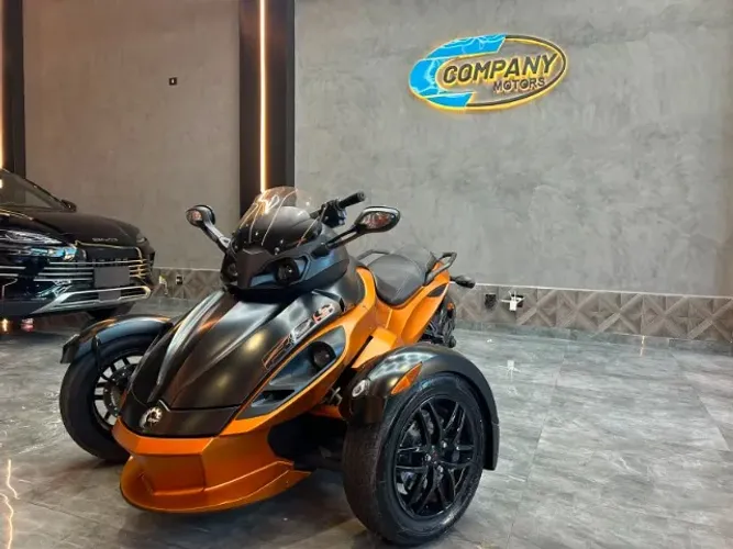 CAN AM SPYDER RS S 990