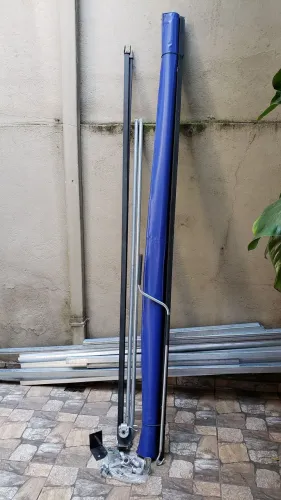 Toldo Retrátil Lona Azul 2.60 x 2.60 . Novo