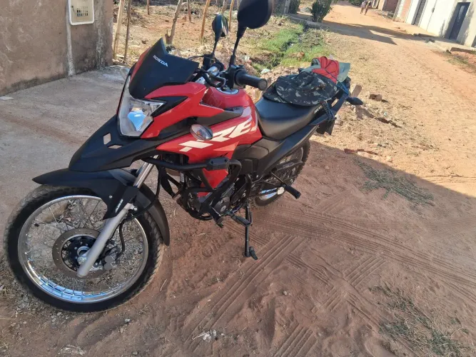 Vendo xre 190 toda ok