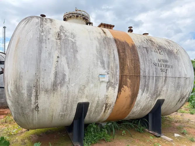 Tanque reservatório 37.300L(valor a negociar)