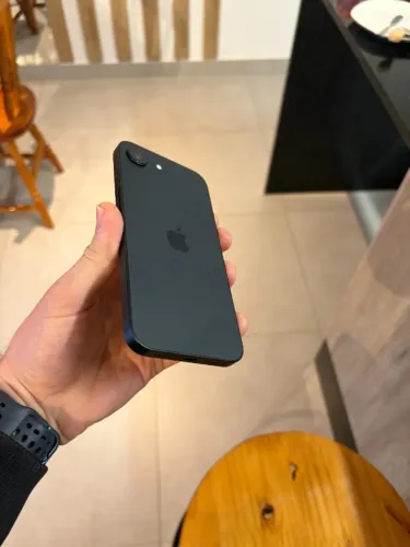 Iphone 16e - 256gb (PRATICAMENTE NOVO)