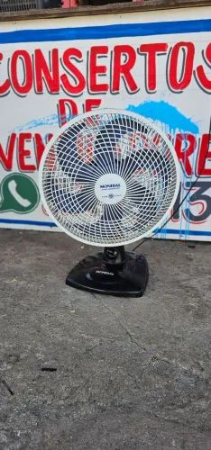 Ventilador Mondial pequeno de mesa