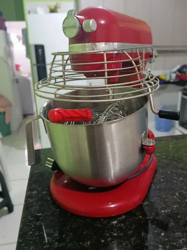 Batedeira Profissional kitchenAid Stand Mixer 7,6L. PREÇO NEGOCIÁVEL 