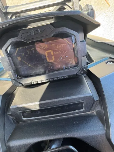 Honda adv 2024 muito nova