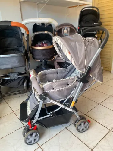 CARRINHO SEMI NOVO