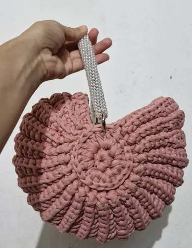 Bolsa Concha crochê 